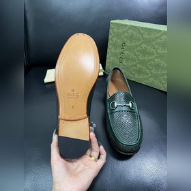Gucci Premium Reseller IT Коллекция об