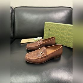 Gucci Premium Reseller IT Коллекция об