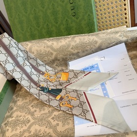 Шелковый шарф Gucci Twilly, ремень с з