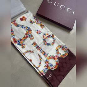 Gucci 25 Новые цветочные аксессуары Кв