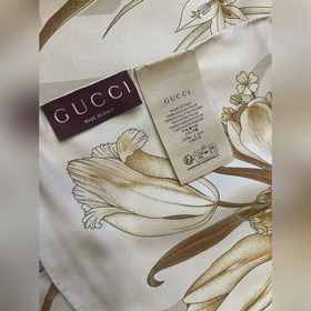 Gucci 25new Шарф из шелка с цветочным 
