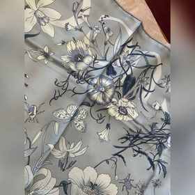 Gucci 25new Шарф из шелка с цветочным 
