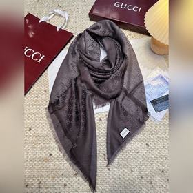 Шарфы Gucci — последние остатки на скл