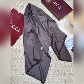 Шарфы Gucci — последние остатки на скл