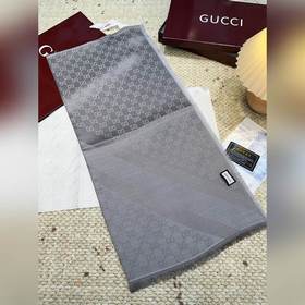 Шарфы Gucci — последние остатки! Тем, 