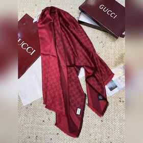 Шарфы Gucci — последние остатки на скл