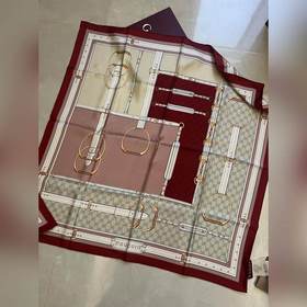 Gucci 25new Equestrian Buckle Burgundy