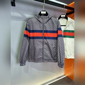 Куртка Gucci 24 Premium с капюшоном и
