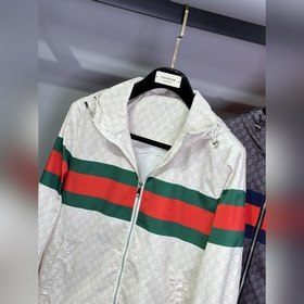 Куртка Gucci 24 Premium с капюшоном и 