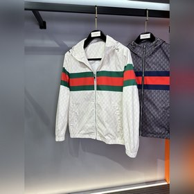 Куртка Gucci 24 Premium с капюшоном и 
