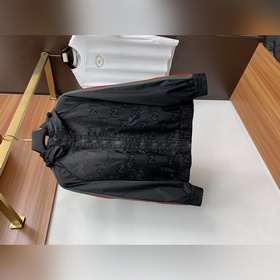 Gucci Осень/Зима 2026 Новая коллекция
