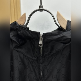 Куртка Gucci из нейлона с жаккардовым 