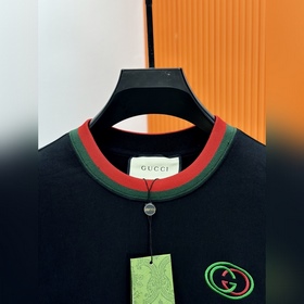 Коллекция Gucci Осень/Зима 2026 420 г,