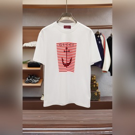 Футболка Gucci с коротким рукавом и по