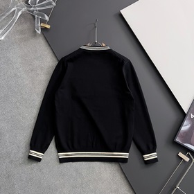 Коллекция трикотажных изделий Gucci 20