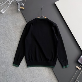 Коллекция трикотажных изделий Gucci 20