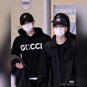 Новая толстовка с капюшоном Gucci 25. 