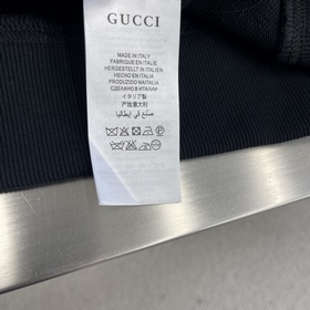 Свитшот Gucci с круглым вырезом и цвет
