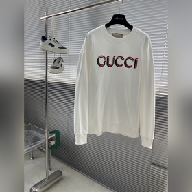 Свитшот Gucci с круглым вырезом и конт