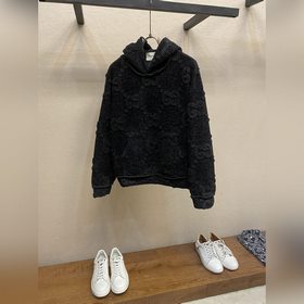 Кардиган в стиле колледжа, вдохновленн