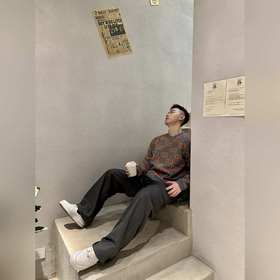 GUCCI Пуловер с жаккардовым узором GG 