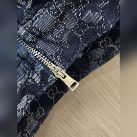 Комплект из джинсовой куртки брюк Gucc