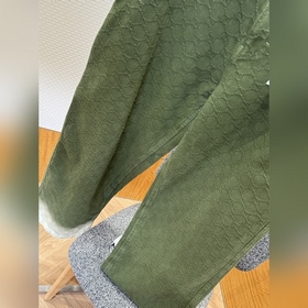 Комплект из джинсовой куртки с длинным