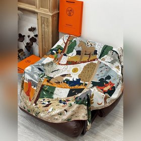 Новое поступление в наличии： бархатный