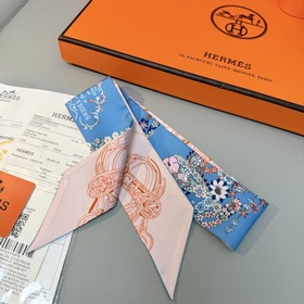 Шелковый шарф Hermès Twilly из коллекц