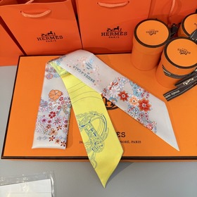 Шелковый шарф Hermès Twilly из коллекц