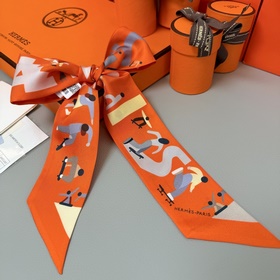Шелковый шарф Hermès Twilly Шелковый