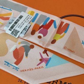 Шелковый шарф Hermès Twilly Шелковый