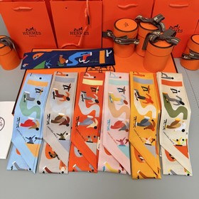Шелковый шарф Hermès Twilly Шелковый