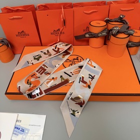 Шелковый шарф Hermès Twilly Шелковый