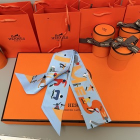 Шелковый шарф Hermès Twilly Шелковый