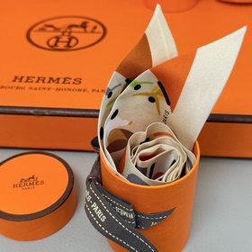 Шелковый шарф Hermès Twilly Шелковый