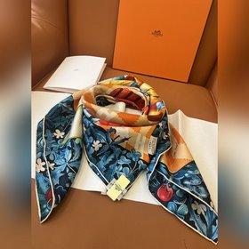 Hermès «Платок на лужайке»  Эксклюзи