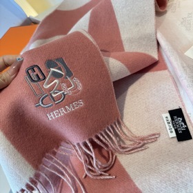 Двусторонний шарф Hermès. Классический
