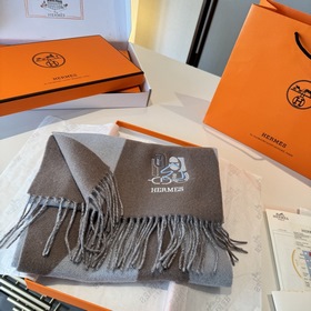 Двусторонний шарф Hermès. Классический