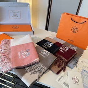 Двусторонний шарф Hermès. Классический