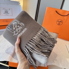 Двусторонний шарф Hermès. Классический