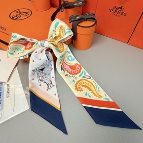 Шарф Hermès Cheetah Bandana Twilly из 