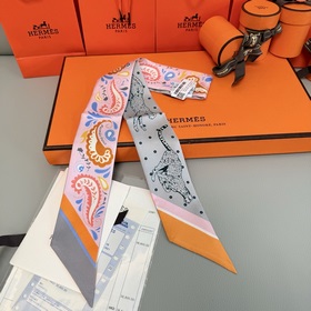 Шарф Hermès Cheetah Bandana Twilly из 