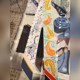 Шарф Hermès Cheetah Bandana Twilly из 