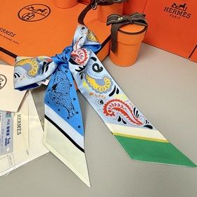 Шарф Hermès Cheetah Bandana Twilly из 
