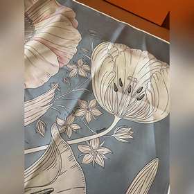 Квадратный платок Hermès Immortal Bouq