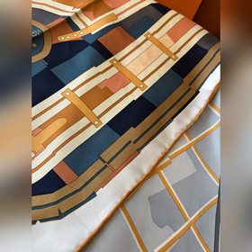 Hermes Осень 2025 Маска с лошадиным уз
