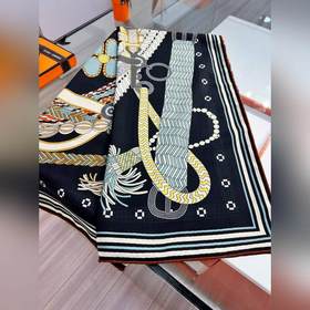 Шарф Hermès, ручной работы, сшитый с п
