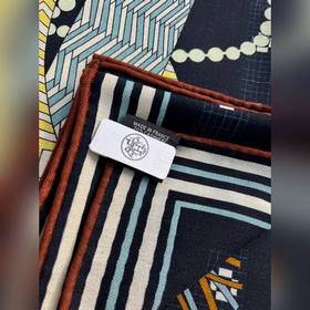 Шарф Hermès, ручной работы, сшитый с п