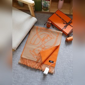 Двусторонняя шаль House с изображением